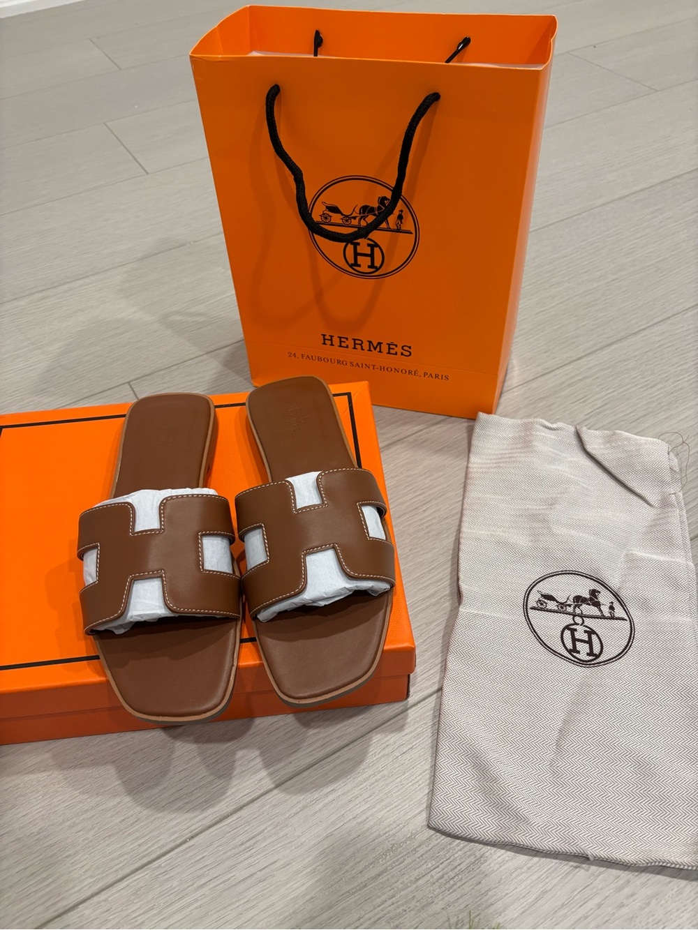Hermes women’s slides